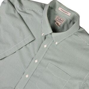 L.L.Bean Button Down Shirt Men XL Green Gingham Wrinkle Resistant Short Sleeve